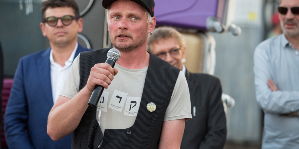 Artykuł Rafała Żwirka w magazynie SZUM
