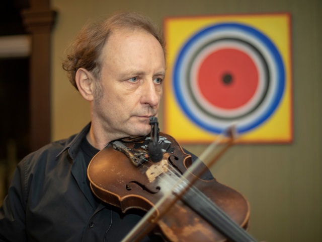 Piotr Lutyński „Wielowymiarowość”