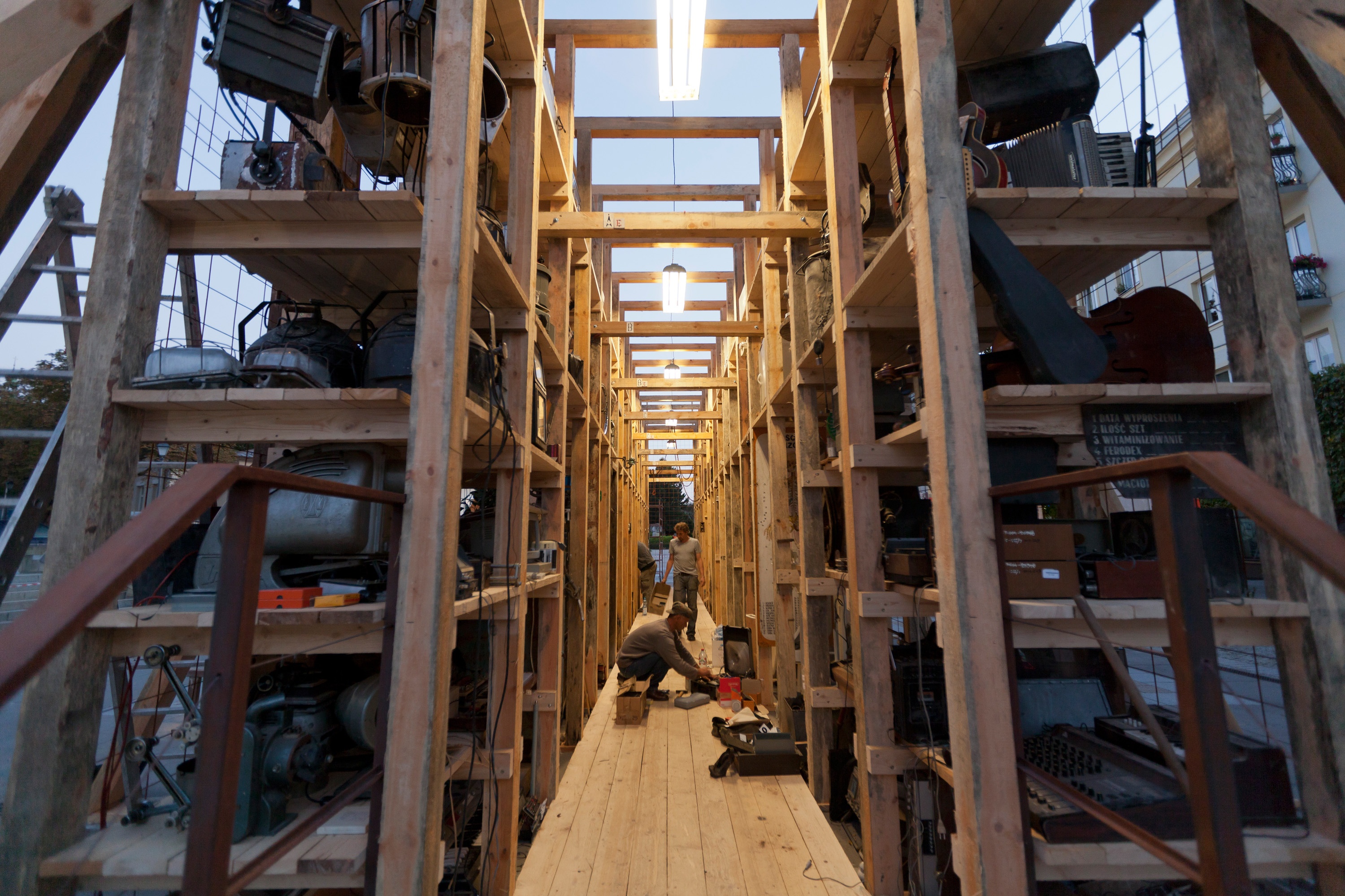 „Tężnia sztuki” przed Muzeum Narodowym w Krakowie